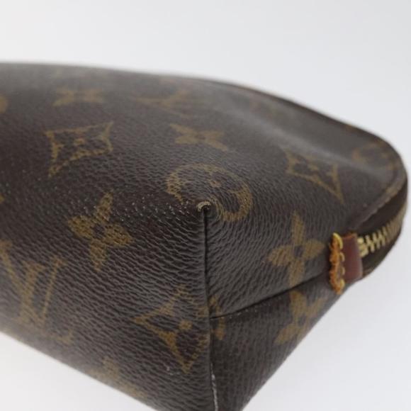LOUIS VUITTON Monogram Pochette Cosmetic PM Cosmetic Pouch M47515 LV Auth 114187 - Picture 7 of 16